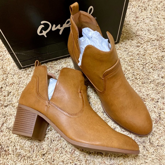 Qupid Shoes - Qupid Ankle Boots (Pink Lily)